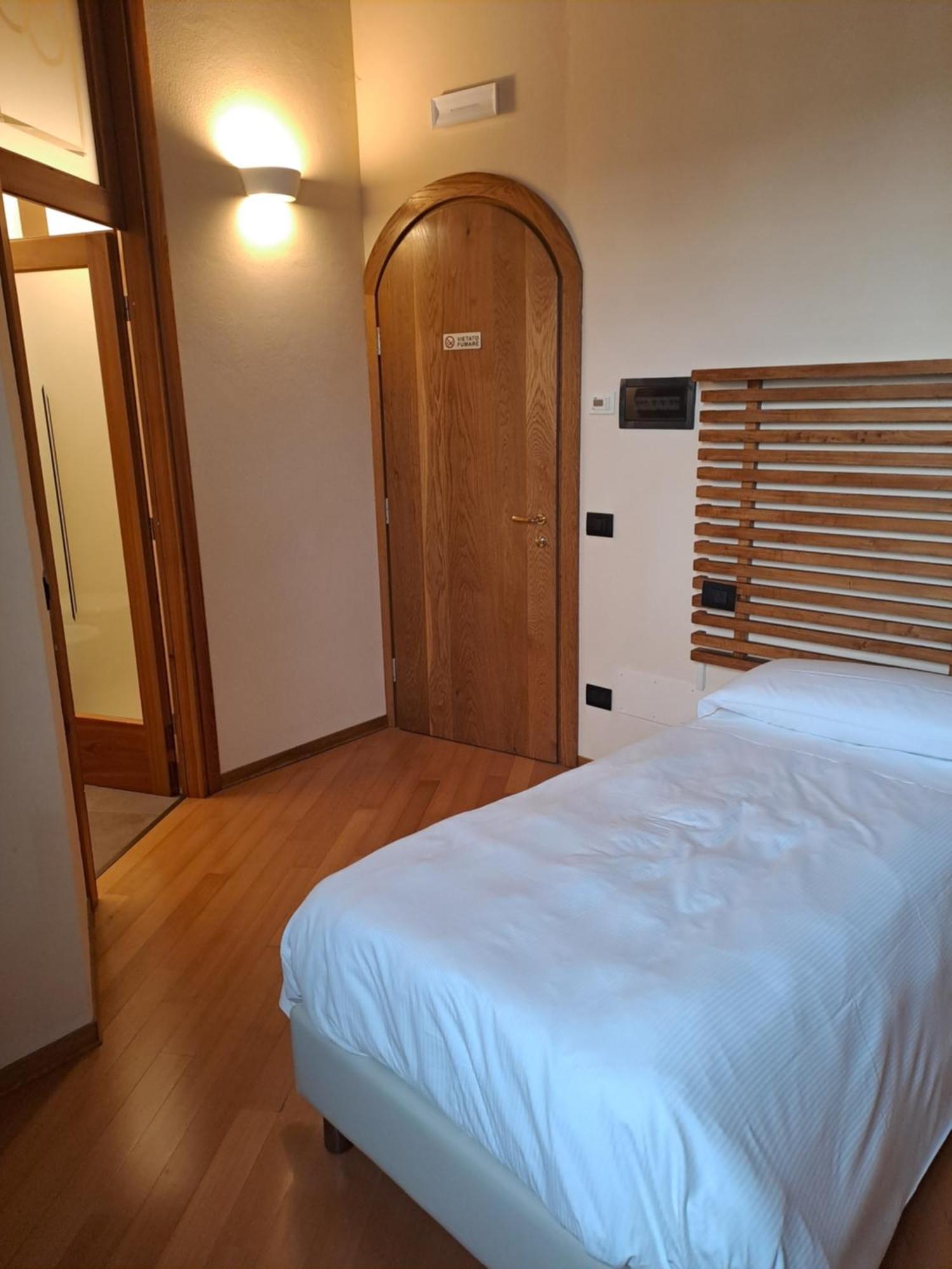 Agriturismo Cascina Farisengo Stagno Lombardo Exterior photo